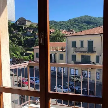 Appartamento Incoronata Pontremoli Exterior photo